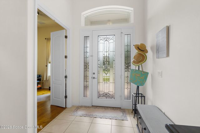 111 Via Catalano Court NE, Palm Bay, FL 32907