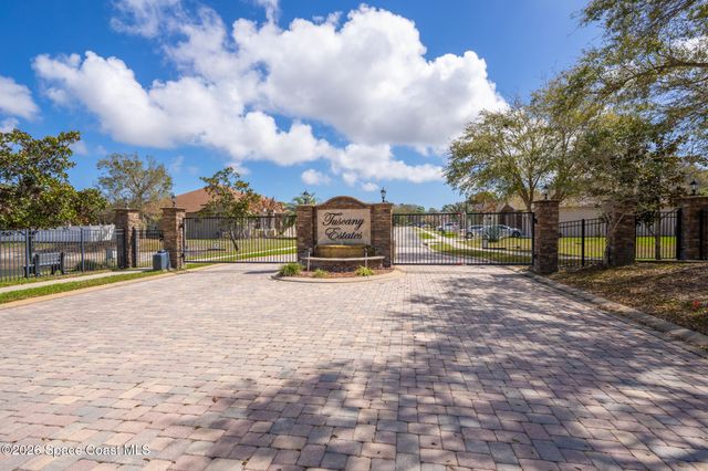 111 Via Catalano Court NE, Palm Bay, FL 32907