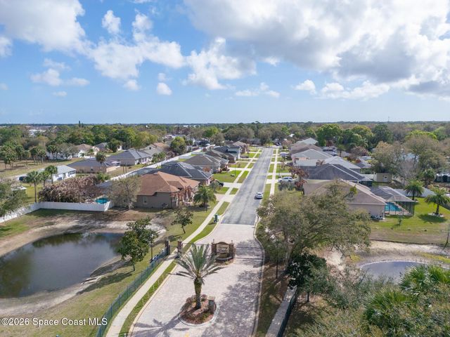 111 Via Catalano Court NE, Palm Bay, FL 32907