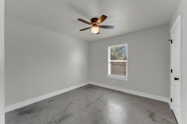 1706 Redwood DR, Marble Falls, TX 78654