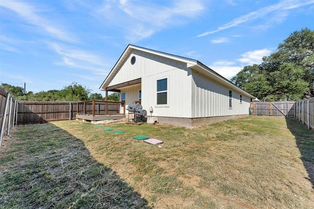 1706 Redwood DR, Marble Falls, TX 78654