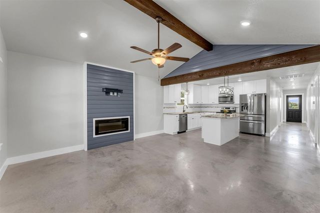 1706 Redwood DR, Marble Falls, TX 78654
