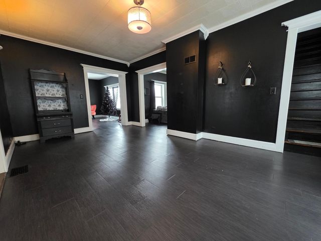 206 Oscar Avenue N, Canby, MN 56220