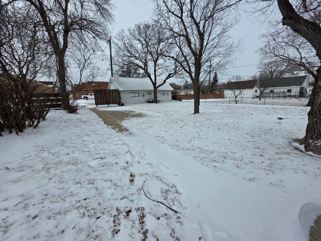 206 Oscar Avenue N, Canby, MN 56220