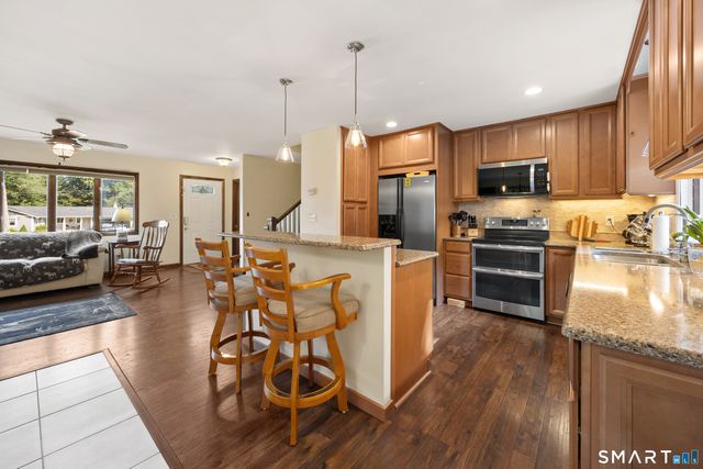 20 Lindsley Drive, Wolcott, CT 06716