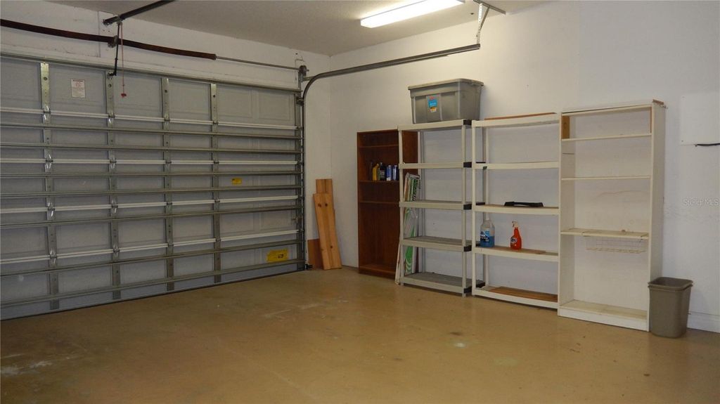 Image 20 of property listing at 6734 VISTA DEL LAGO AVENUE, Land O Lakes, FL 34637