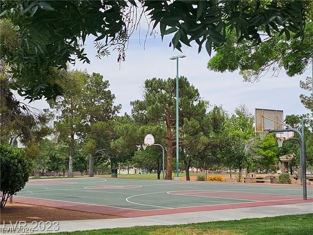 285 Spring Palms Street, Henderson, NV 89012