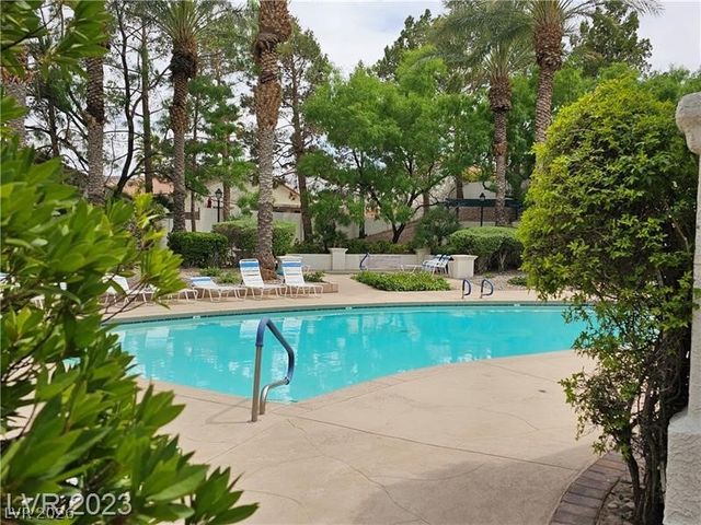 285 Spring Palms Street, Henderson, NV 89012