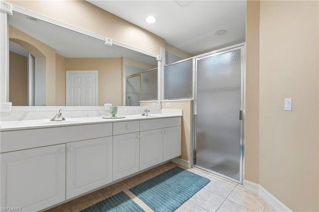 21700 Southern Hills DR # 101, Estero, FL 33928