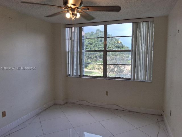 1300 St Charles Place 319, Pembroke Pines, FL 33026