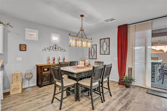 10430 West Amulet Ridge Court, Las Vegas, NV 89149