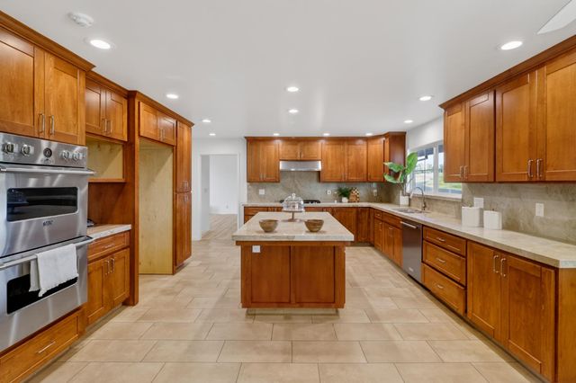 4875 Camanche Pkwy, Ione, CA 95640
