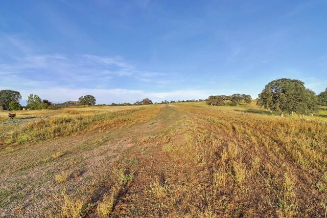 4875 Camanche Pkwy, Ione, CA 95640