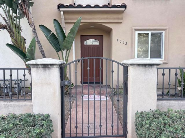 4052 1st Avenue, San Diego, CA 92037