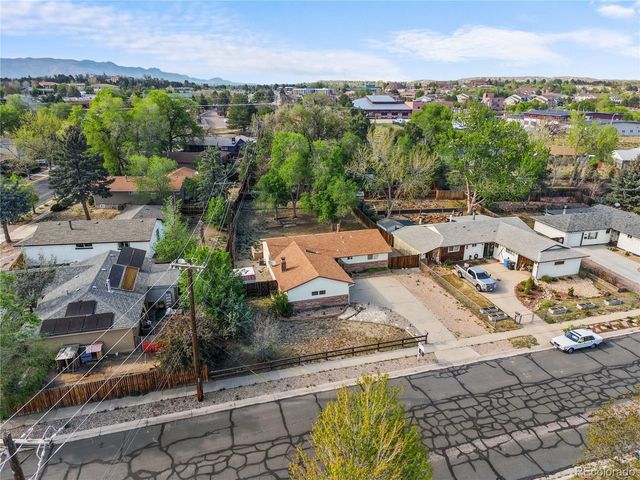 2408 Bandelier Dr, Colorado Springs, CO 80910