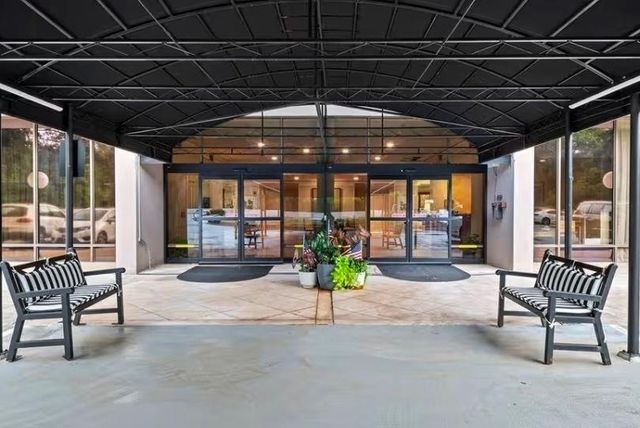 3530 Piedmont Road NE M1, Atlanta, GA 30305