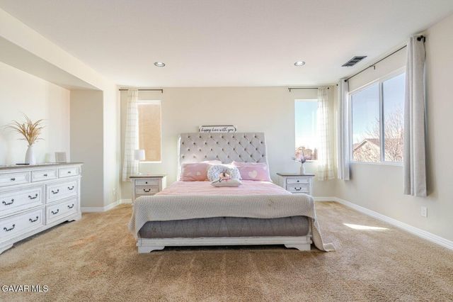 6059 Brentwood Avenue, Lancaster, CA 93536