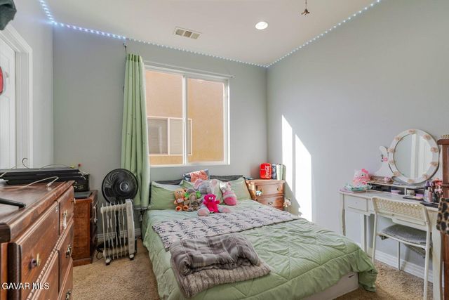 6059 Brentwood Avenue, Lancaster, CA 93536