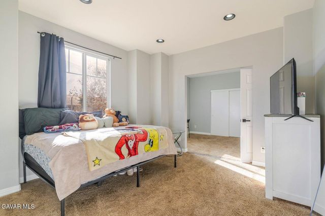 6059 Brentwood Avenue, Lancaster, CA 93536