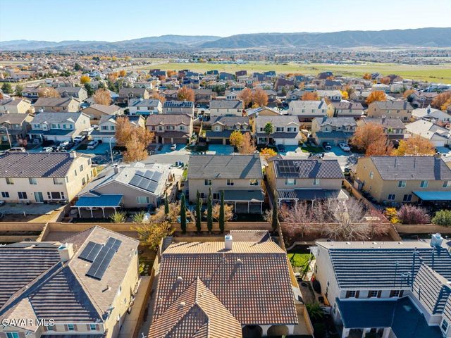 6059 Brentwood Avenue, Lancaster, CA 93536