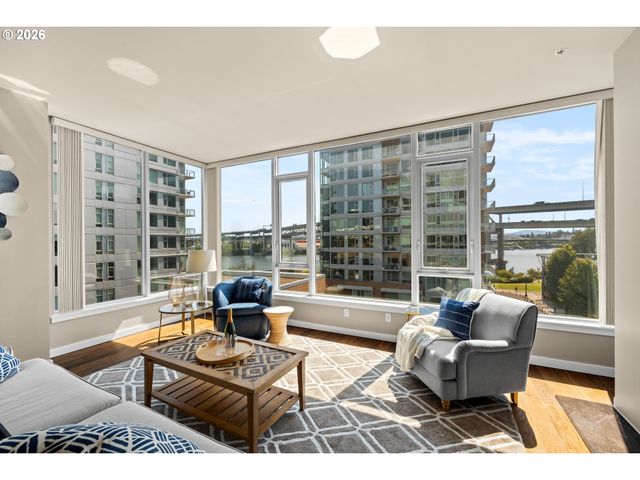 1930 S RIVER Dr W504, Portland, OR 97201