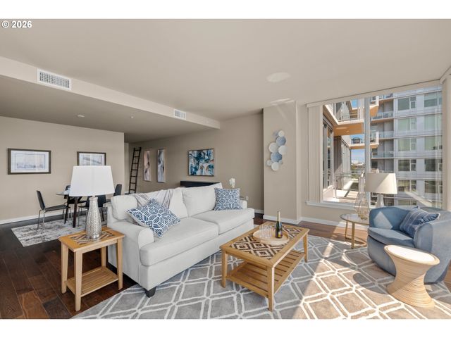 1930 S RIVER Dr W504, Portland, OR 97201