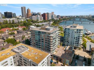 1930 S RIVER Dr W504, Portland, OR 97201