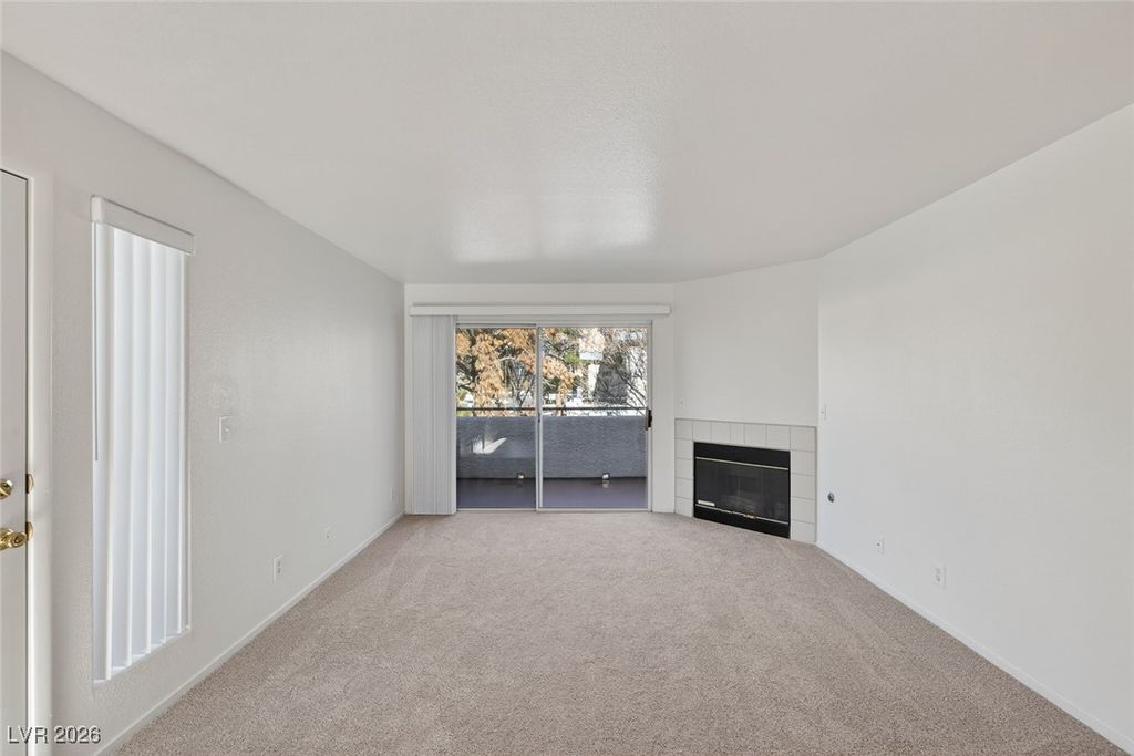 Image 13 of property listing at 5150 Mandalay Springs Drive 201, Las Vegas, NV 89120