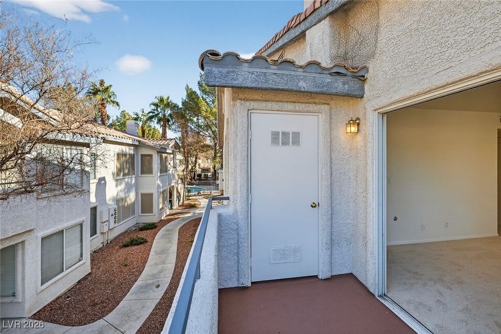 Image 15 of property listing at 5150 Mandalay Springs Drive 201, Las Vegas, NV 89120