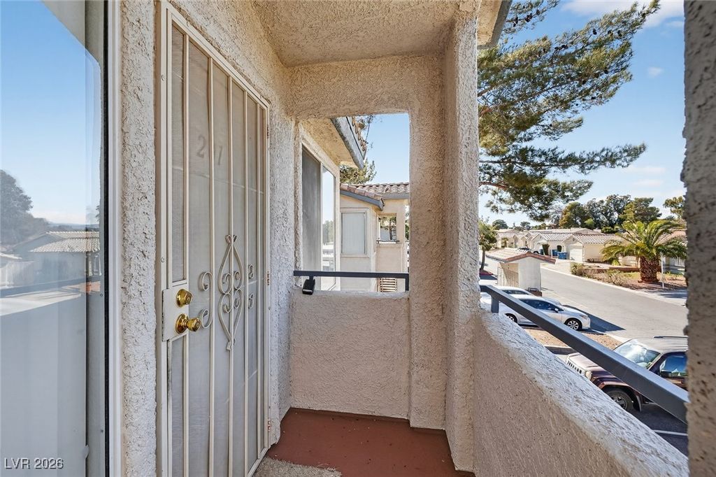 Image 3 of property listing at 5150 Mandalay Springs Drive 201, Las Vegas, NV 89120