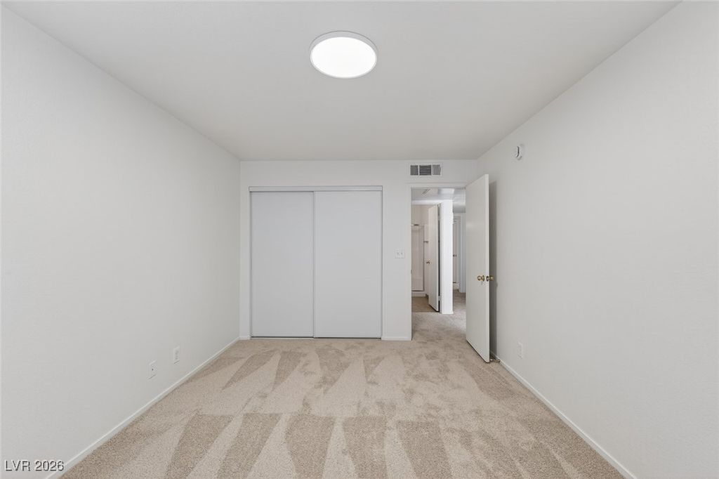 Image 31 of property listing at 5150 Mandalay Springs Drive 201, Las Vegas, NV 89120