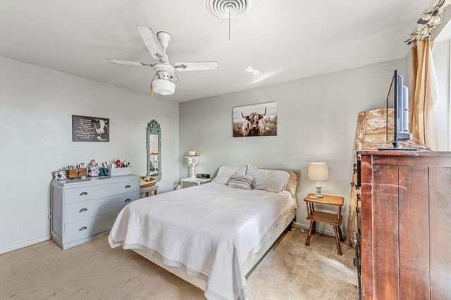 9523 W Fm 1644, Calvert, TX 77837