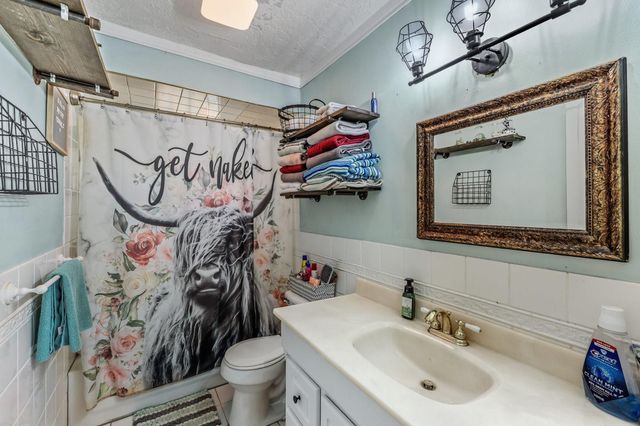 9523 W Fm 1644, Calvert, TX 77837