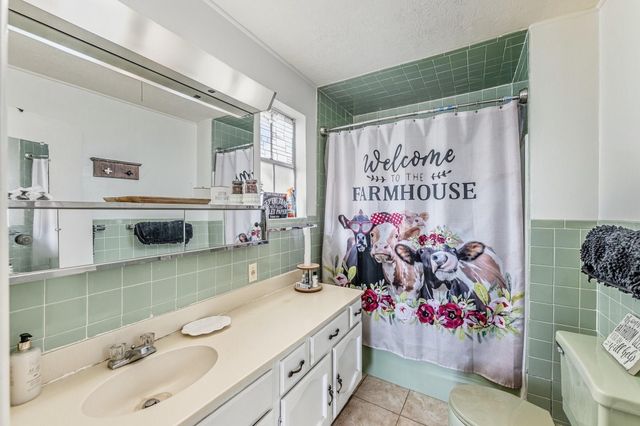 9523 W Fm 1644, Calvert, TX 77837