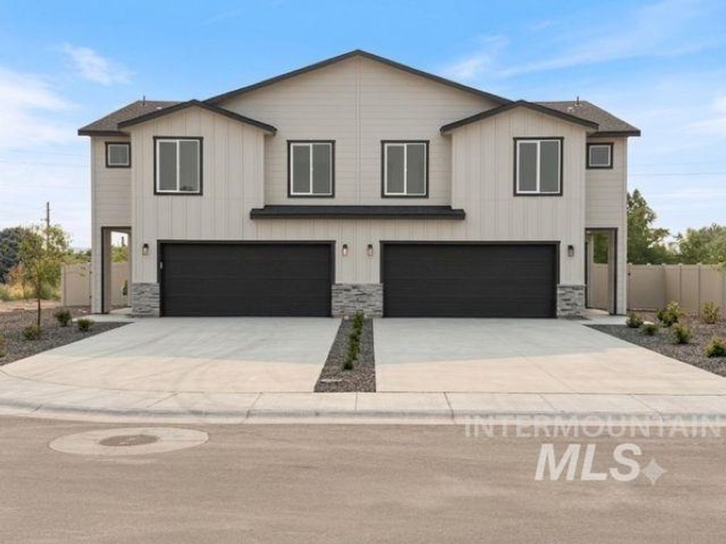 355 N 18th, Payette, ID 83661 photo 1