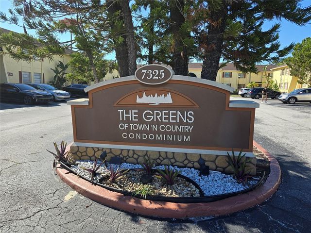 7501 GALLINETA ROAD 7501, Tampa, FL 33615