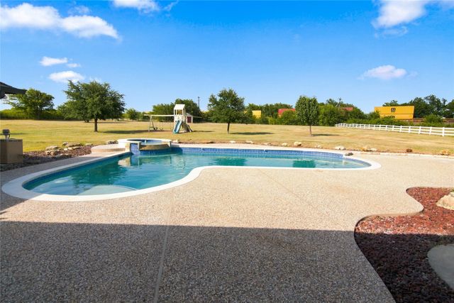 14008 Northwest Court, Haslet, TX 76052