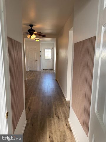 168 EDGE AVE, New Castle, DE 19720