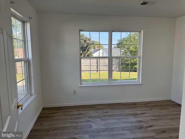 168 EDGE AVE, New Castle, DE 19720