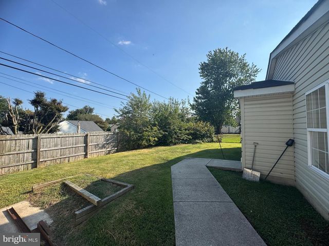 168 EDGE AVE, New Castle, DE 19720