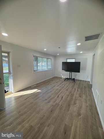 168 EDGE AVE, New Castle, DE 19720