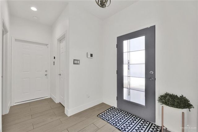 2208 Providence Avenue, Mcallen, TX 78504