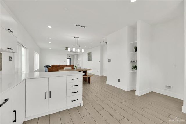 2208 Providence Avenue, Mcallen, TX 78504