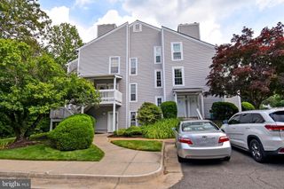 12040 CARDAMOM DR #12040, Woodbridge, VA 22192