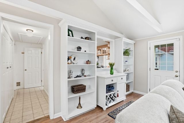 5 Progress St, Weymouth, MA 02188