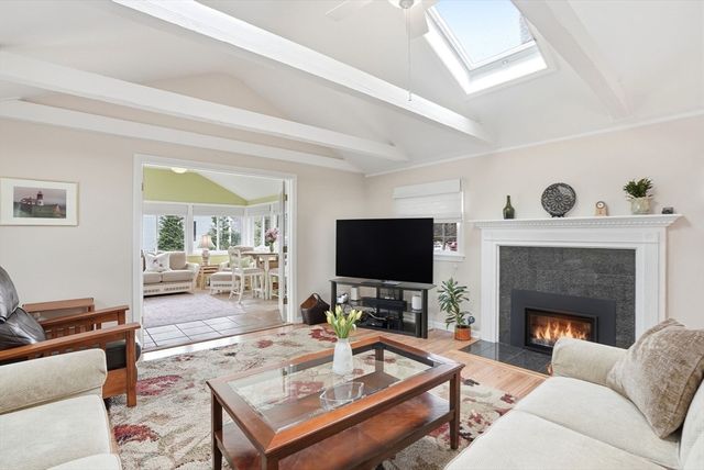 5 Progress St, Weymouth, MA 02188