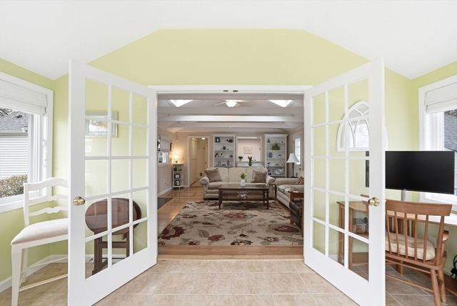 5 Progress St, Weymouth, MA 02188