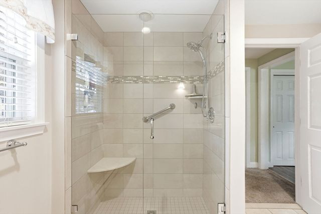 5 Progress St, Weymouth, MA 02188