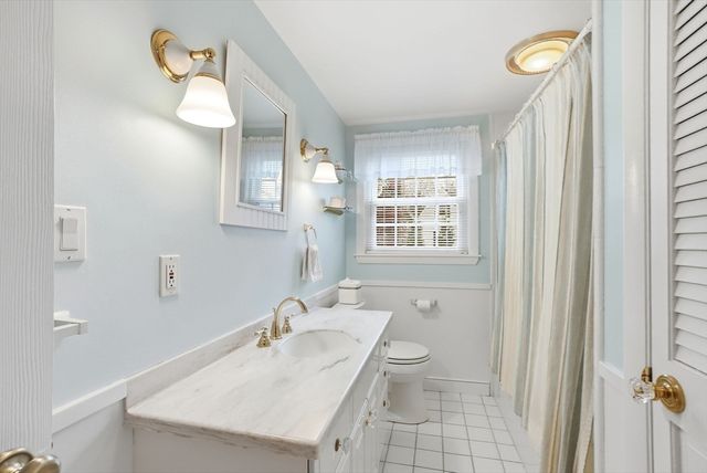 5 Progress St, Weymouth, MA 02188