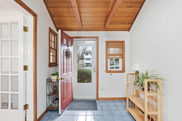 5 Progress St, Weymouth, MA 02188